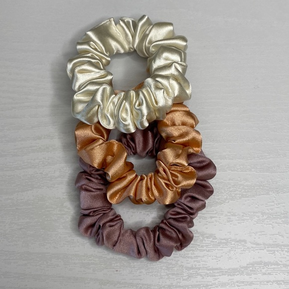 Tracee Trio - Mini Satin Hair Scrunchies - Set of 3 - Picture 4 of 4